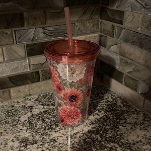Floral Tumbler with Straw